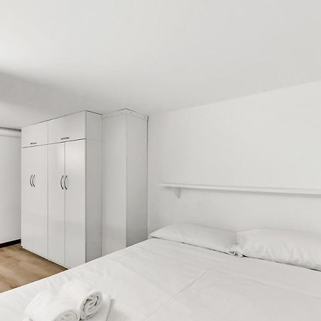 Loft Daiquiri Nel Centro Di Milano, Via Sottocorno, Porta Vittoria Lägenhet Exteriör bild